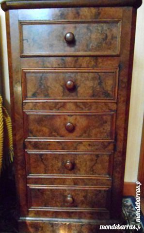 Table de chevet ancien 0 La Londe-les-Maures (83)