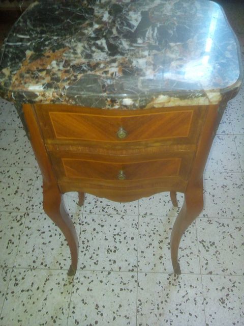 Table de chevet ancienne bois dessus marbre 2 tiroirs 50 Bagnols-sur-C�ze (30)