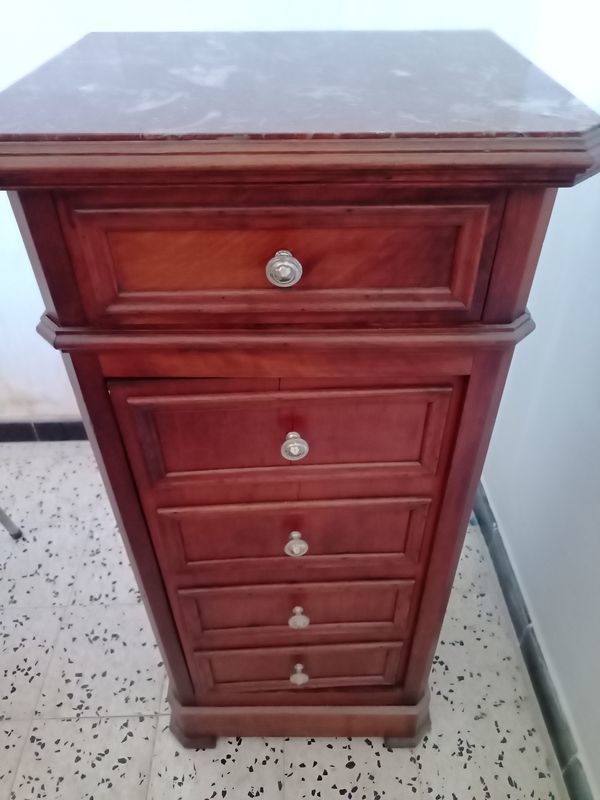 Table de chevet ancienne bois dessus marbre 1 tiroir 1 porte 55 Bagnols-sur-C�ze (30)