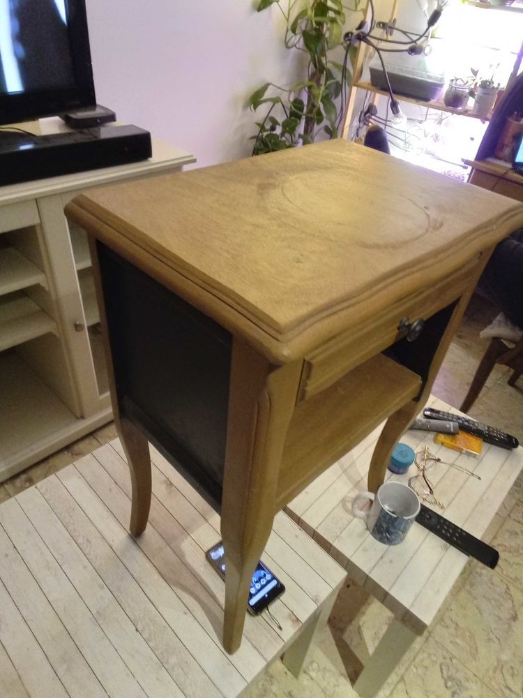 table de chevet  ou d'appoint 0 Blessy (62)