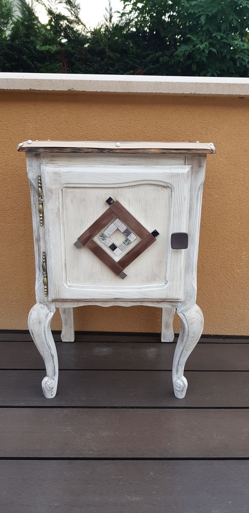 Table de chevet ou autre utilit� 45 Longperrier (77)