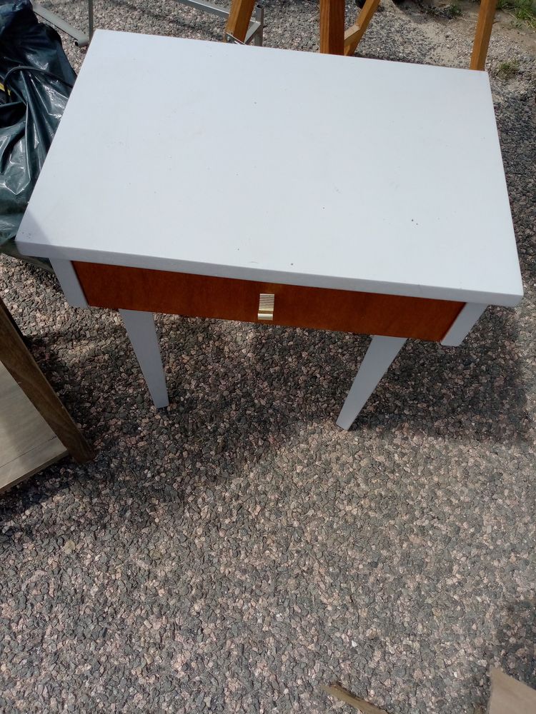 table de chevet
Chev 12 Noir�table (42)