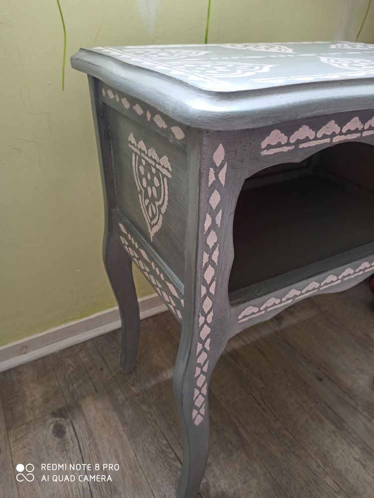 Table de chevet couleur stone 28 Nantes (44)