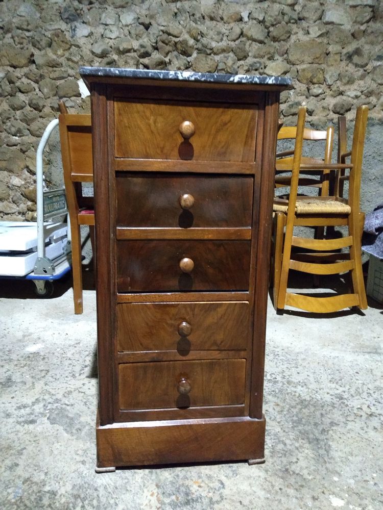 TABLE DE CHEVET DESSUS MARBRE 120 Le Gault-Saint-Denis (28)