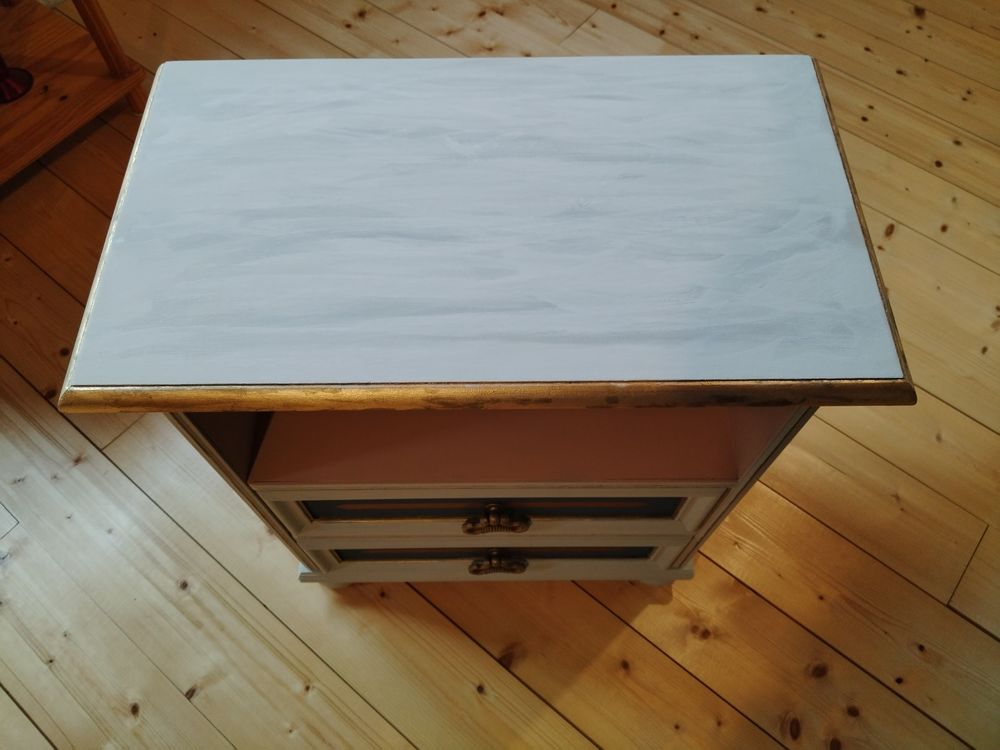 Table de chevet relook�e - Vintage 60 Orchies (59)