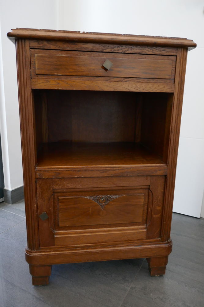 Table de chevet / table de nuit ann�es 1900 20 Amn�ville (57)