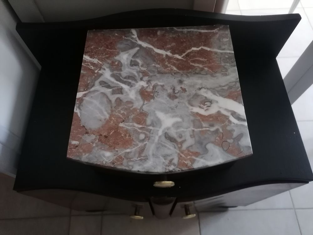 Table de chevet 35 Plo�rmel (56)