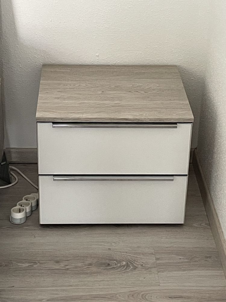 table de chevet 120 Huningue (68)