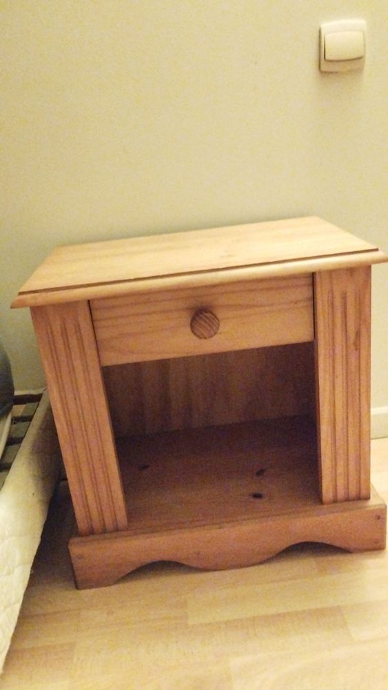 Table de chevet 10 Villeneuve-sur-Lot (47)