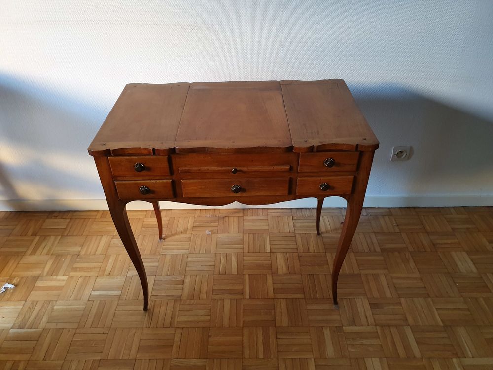 Table coiffeuse 250 Tournon (73)
