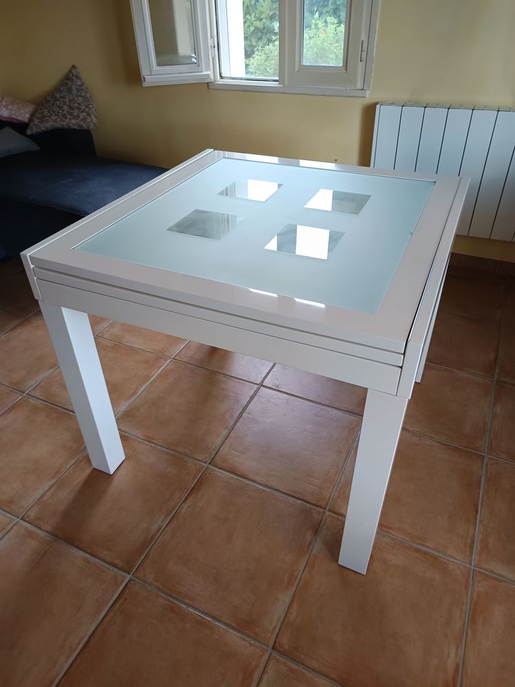 Table comete 2 blanc 120 Cahors (46)