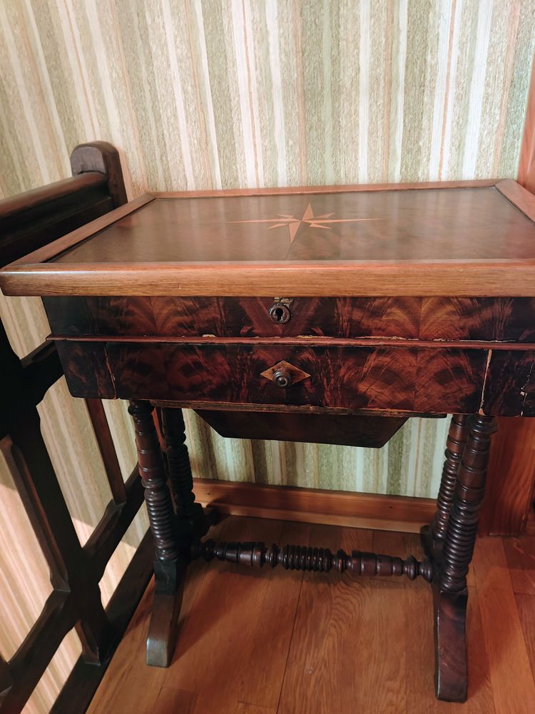 Table de couture 49 Geispolsheim (67)