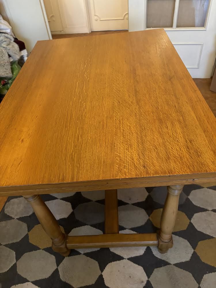 Table de cuisine avec 4 chaises  en bois coloris miel 40 Joinville-le-Pont (94)