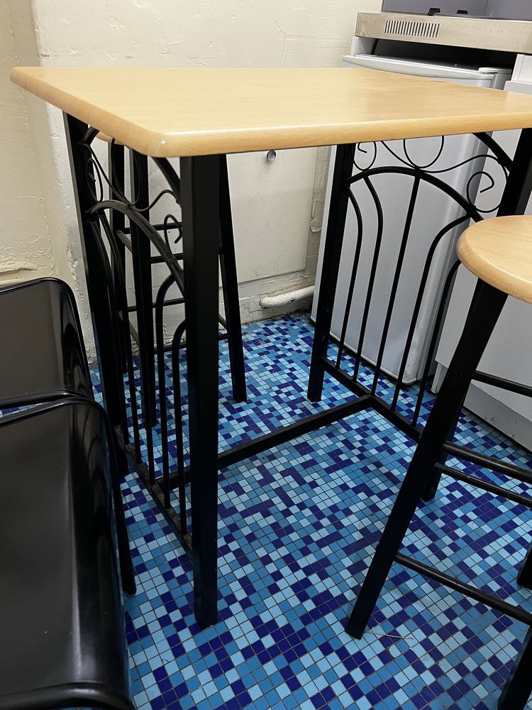 Table cuisine avec tabourets/chaises 35 Paris 6 (75)