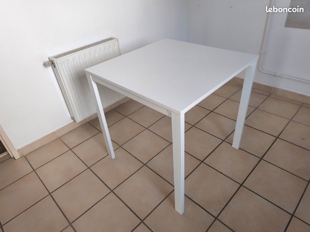 table de cuisine carr�e plateau 74 x 74 0 Montpellier (34)