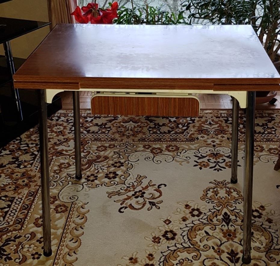table de cuisine en formica vintage des ann�es 70 40 Paris 19 (75)