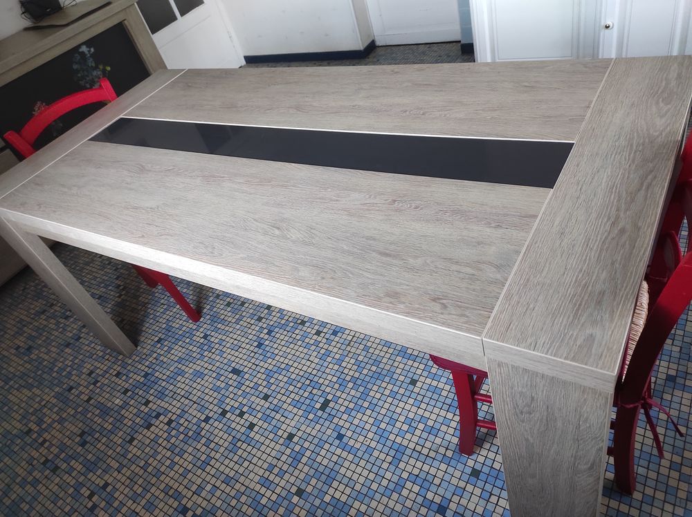 table de cuisine Parisot 80 Le M�le-sur-Sarthe (61)