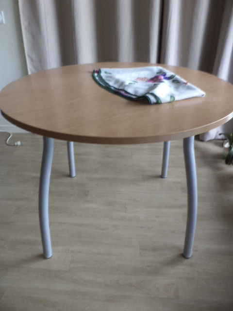 table de cuisine ronde 15 Chang� (53)