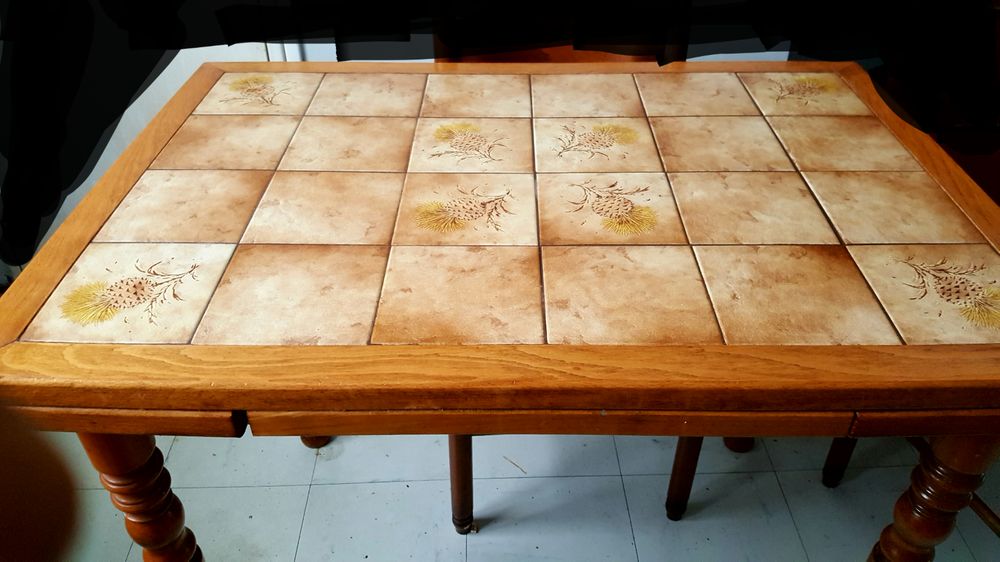 Une table de cuisine 25 �pinay-sur-Seine (93)