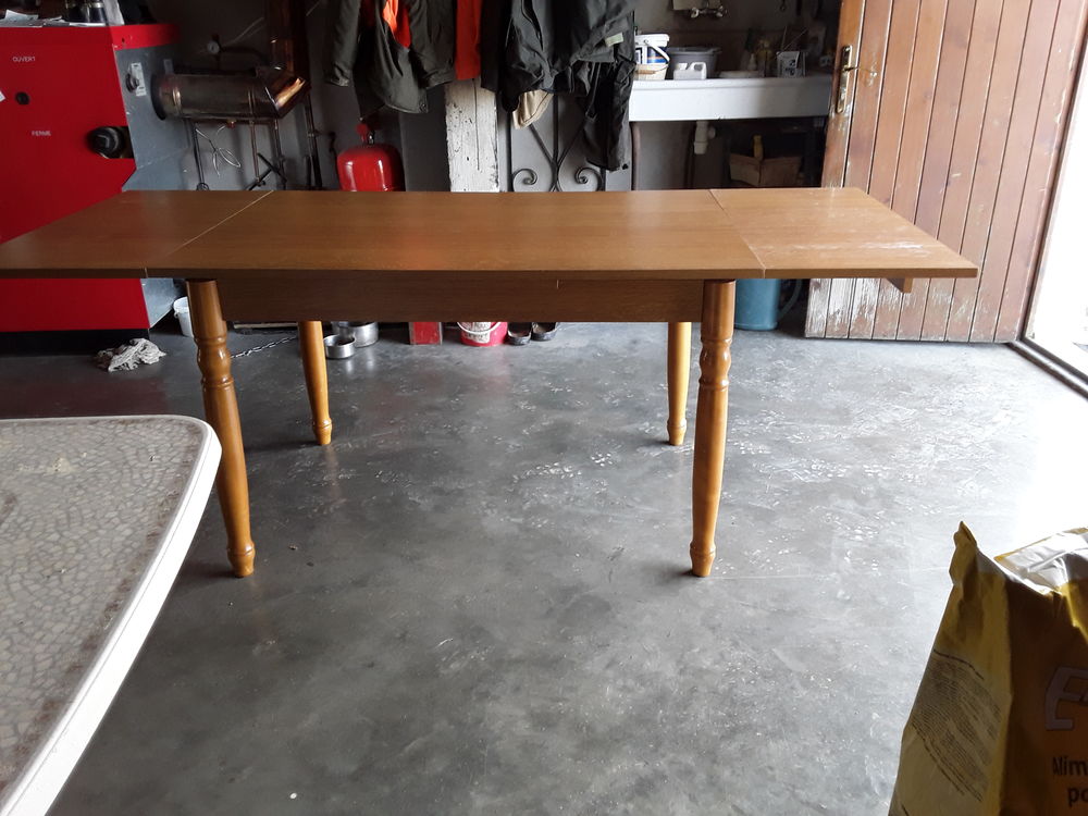 Table de cuisine 80 �tang-sur-Arroux (71)