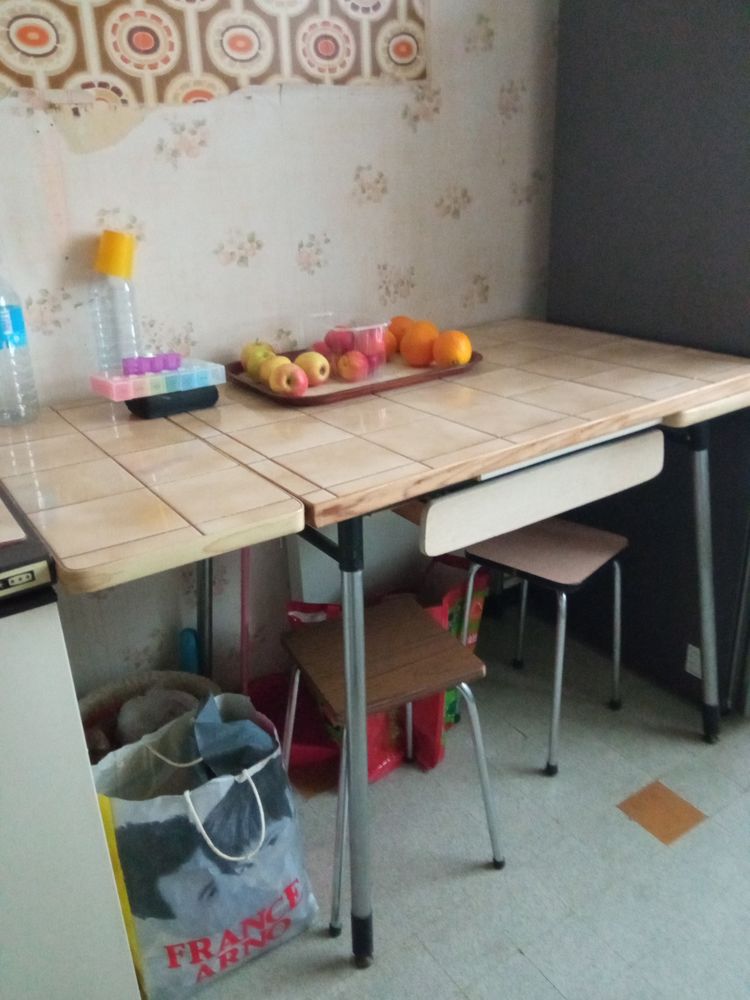 table de cuisine 25 Avignon (84)