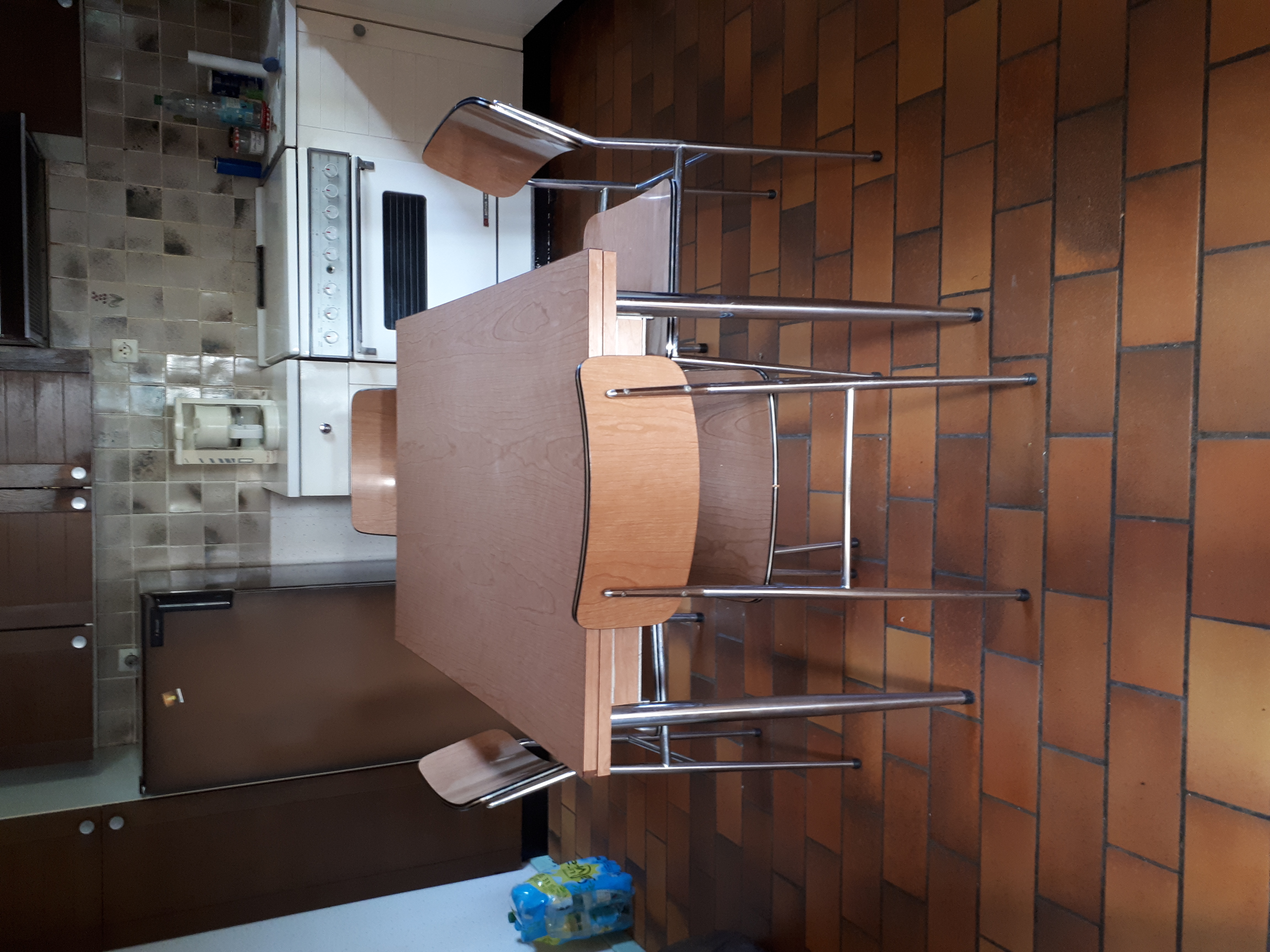 Table de cuisine 200 Deuil-la-Barre (95)