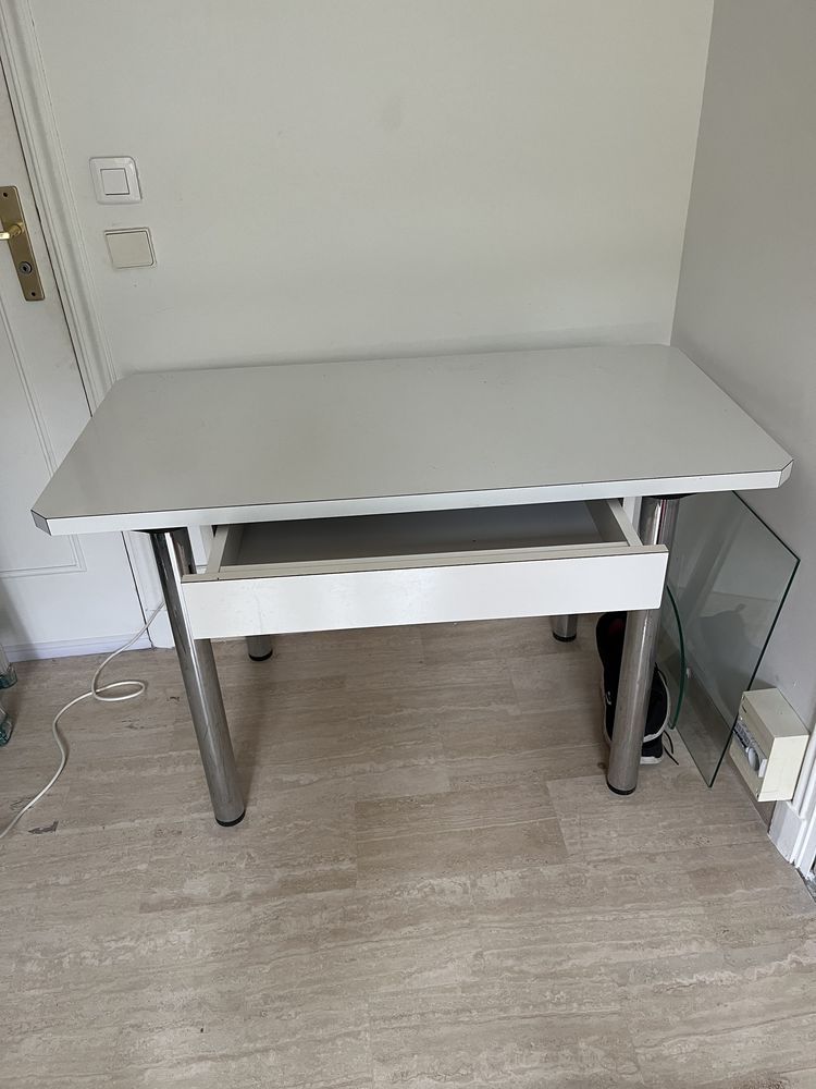 Table de cuisine 40 Cannes (06)