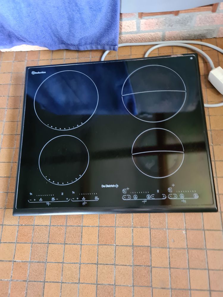 TABLE DE CUISSON DE DIETRICH  W 3549F 70 Vertou (44)