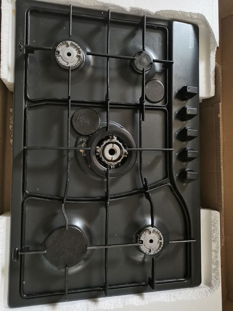 Table de cuisson gaz encastrable Hotpoint Ariston 150 Toulouse (31)