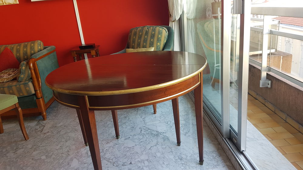 Table Demi-Lune ancienne 500 Menton (06)