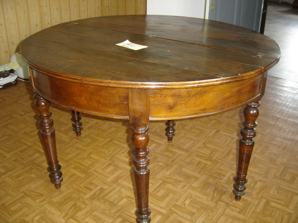 Table demi-lune 40 Fraize (88)