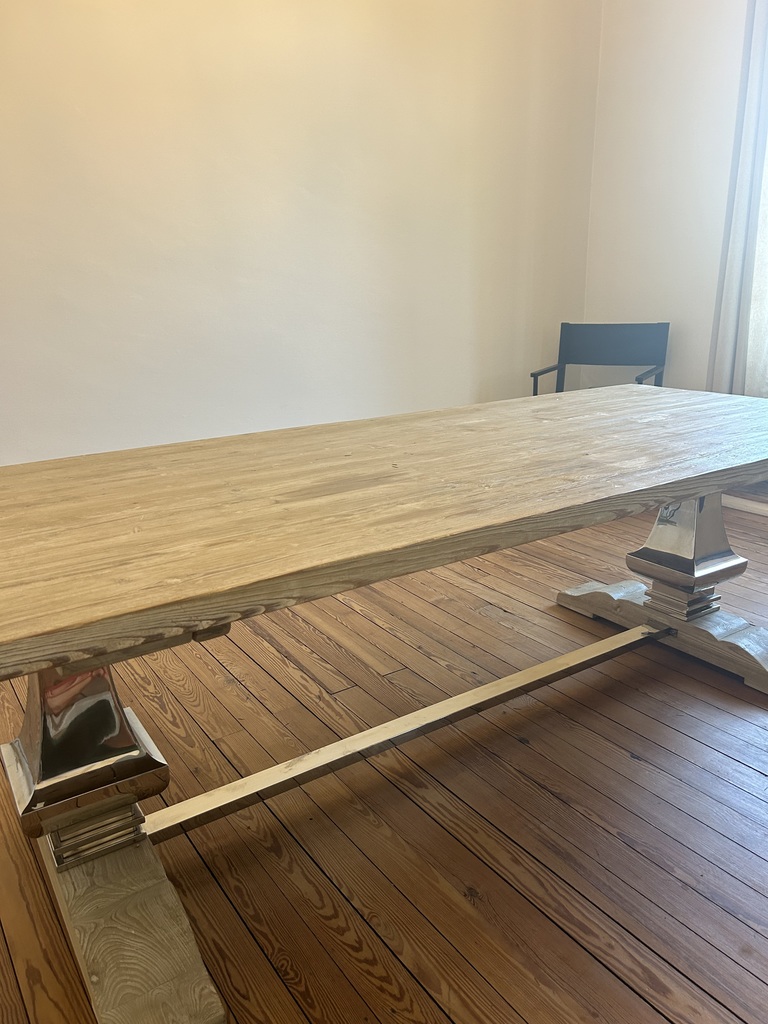 Table design bois clair et m�tal 500 Hagondange (57)