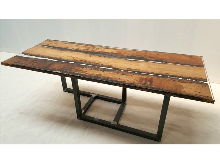 Table Design en Résine et bois de Chêne. 6000 Aix-en-Provence (13)