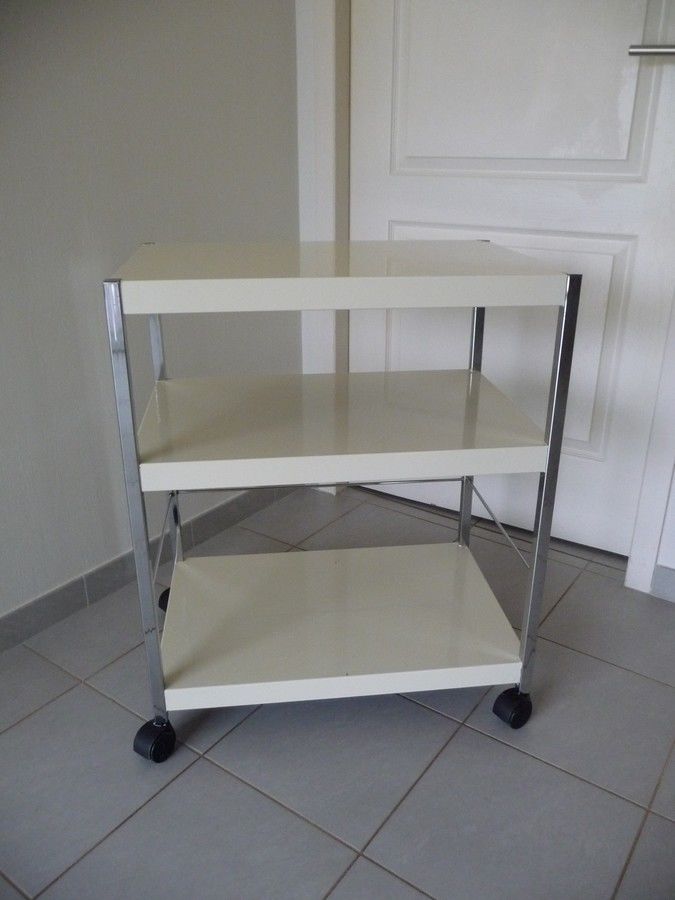 Table desserte en m�tal avec roulettes 55 Celles-sur-Belle (79)