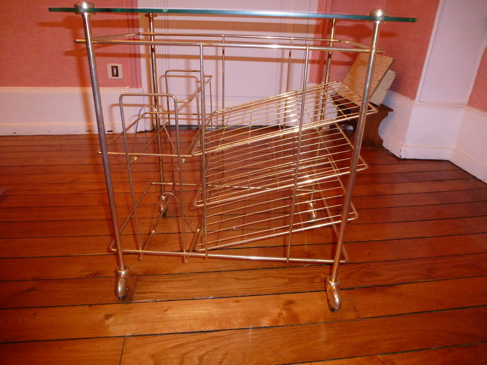 TABLE   D�sserte   � roulettes 0 Nevers (58)