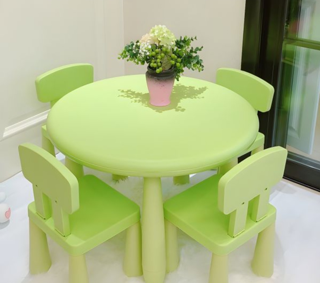 Table et deux chaises ikea mammut 35 Ozoir-la-Ferri�re (77)