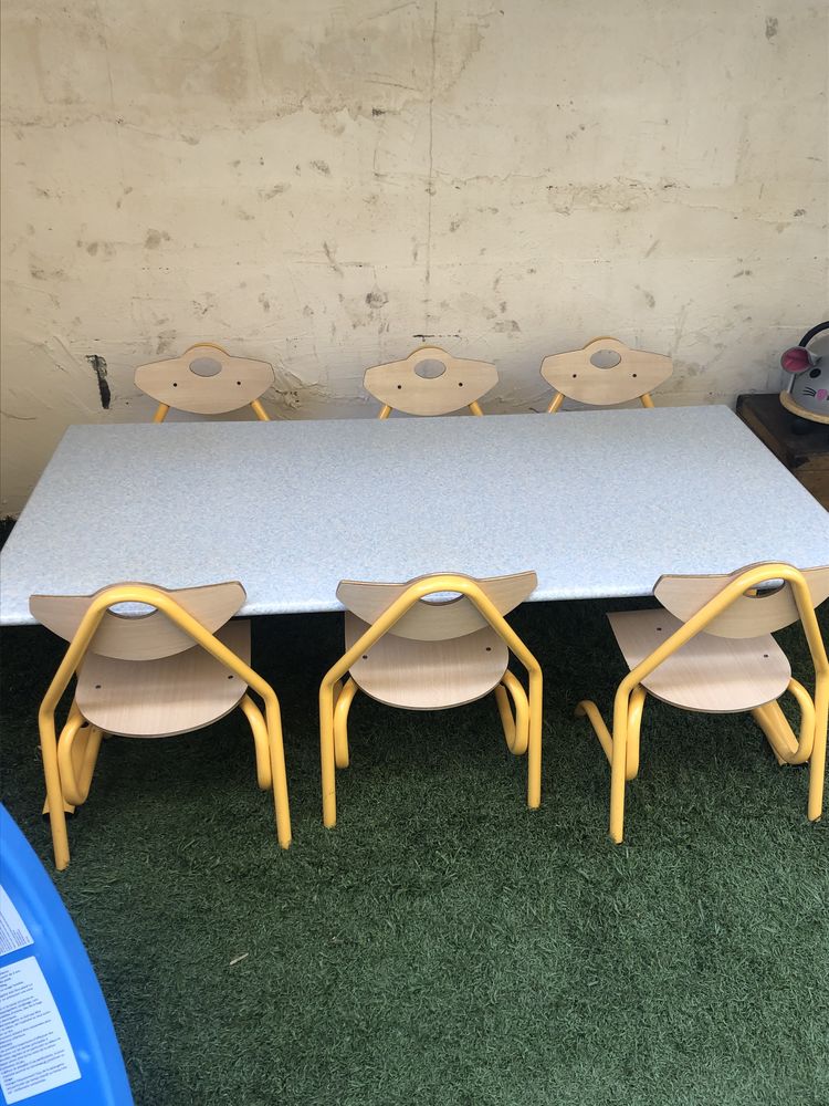 Table d �cole et chaise enfant 0 Vaulx-Milieu (38)