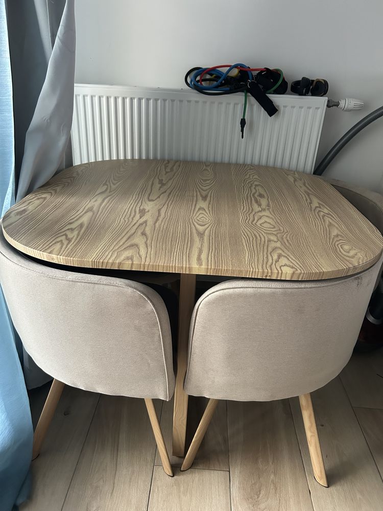 Table encastrable 4 personnes 200 Viry-Ch�tillon (91)