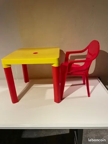 Table de jeu enfant 15 Villefranche-de-Lauragais (31)