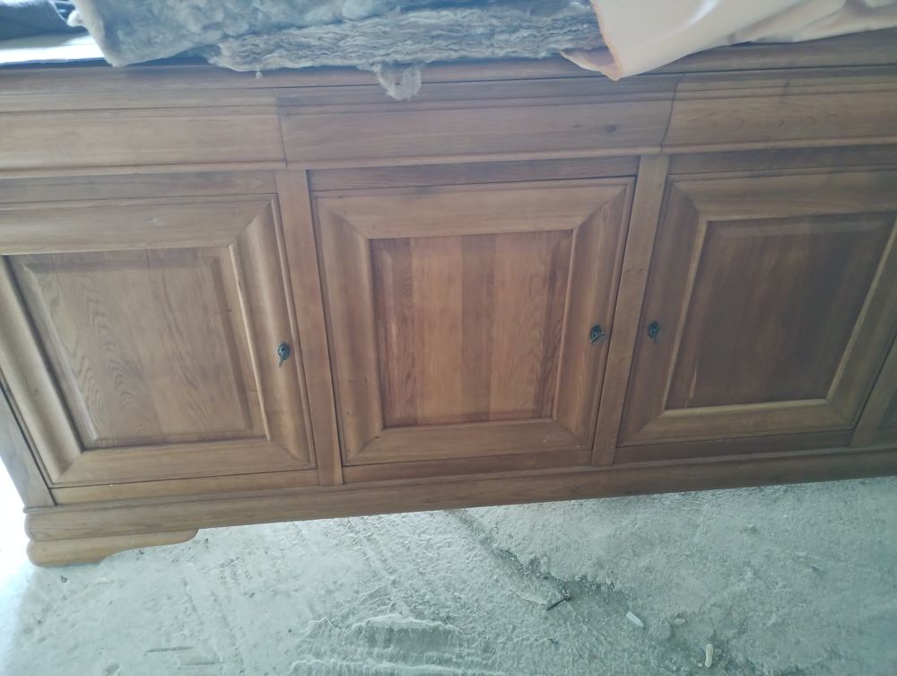 Table et enfilade 400 Saint-Germain-du-Puch (33)