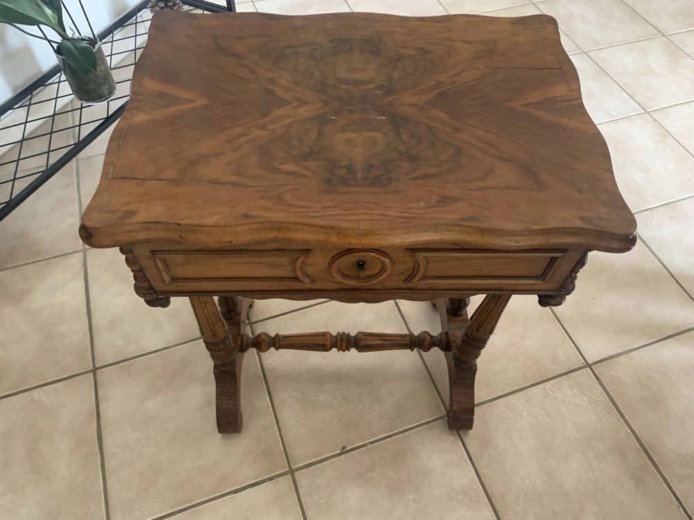 TABLE  D EPOQUE 100 Bois-le-Roi (77)