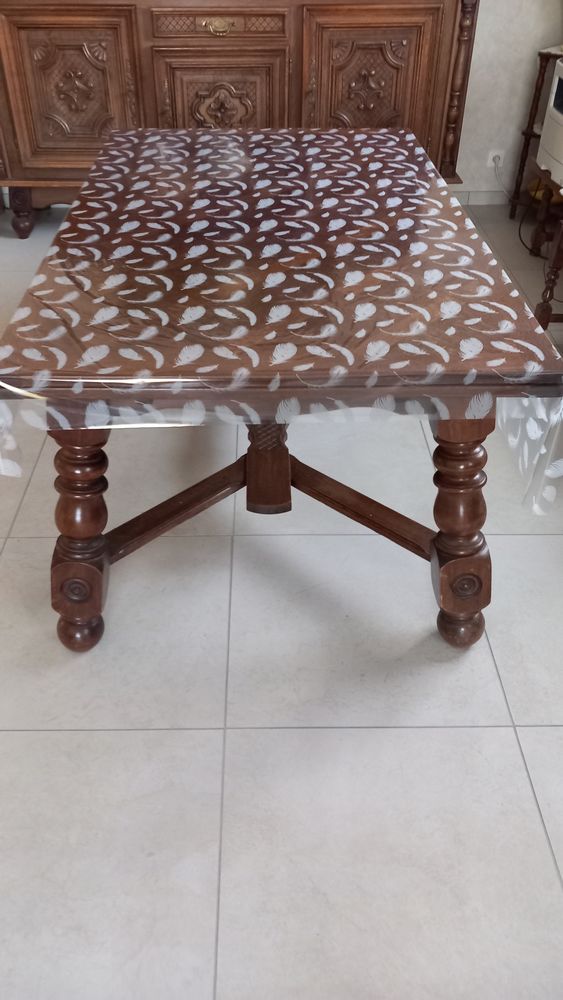 Table extensible en bois massif 220 La Meyze (87)