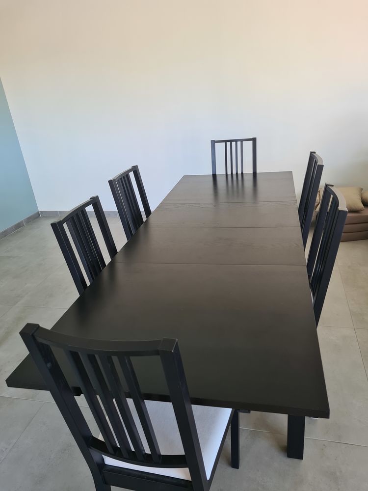 Table extensible 8/10 personnes et 6 chaises 350 Chuzelles (38)