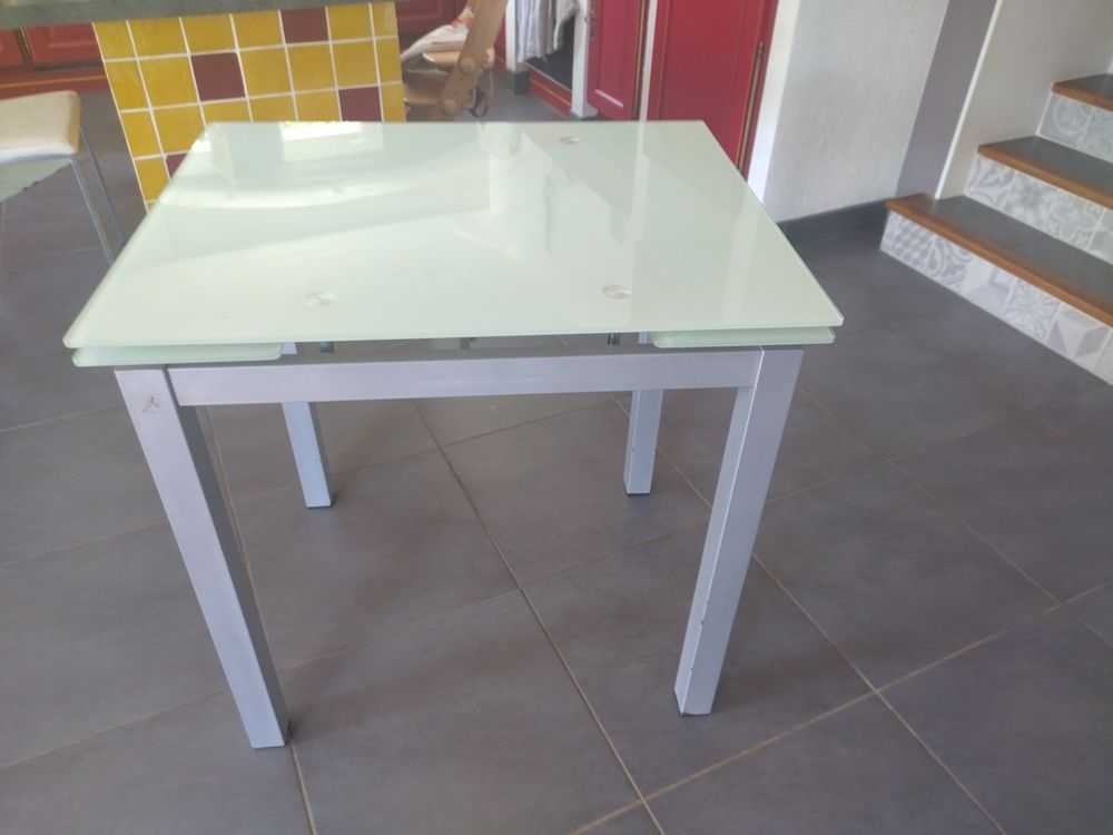 Table L90/140 extensible 150 Gigean (34)
