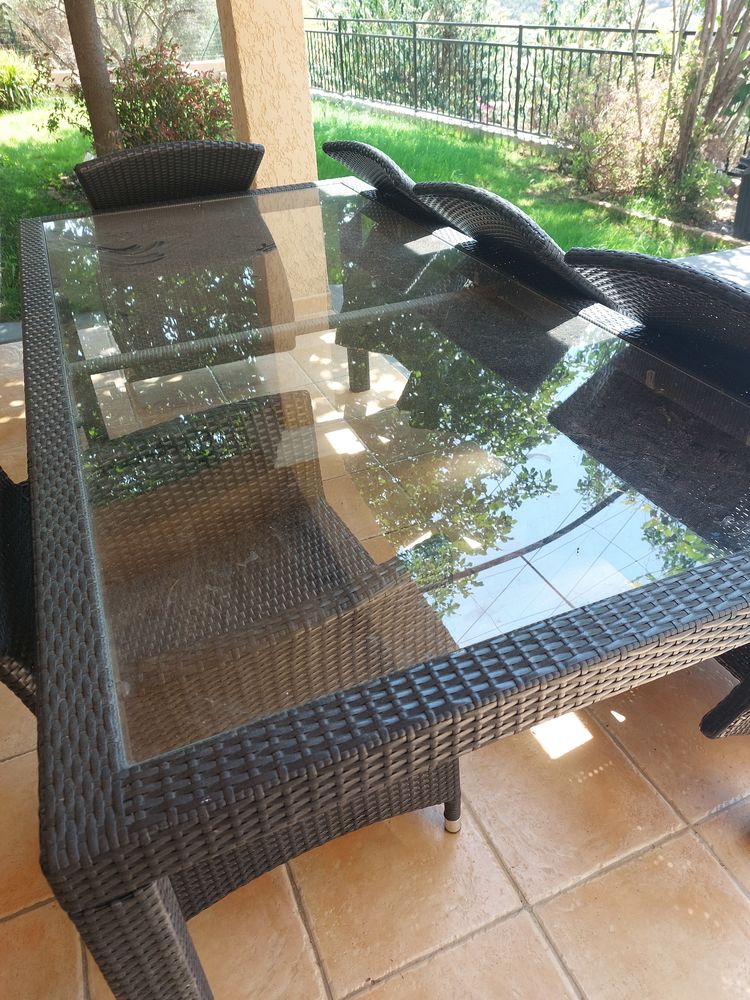 Table ext�rieure 180 Nice (06)
