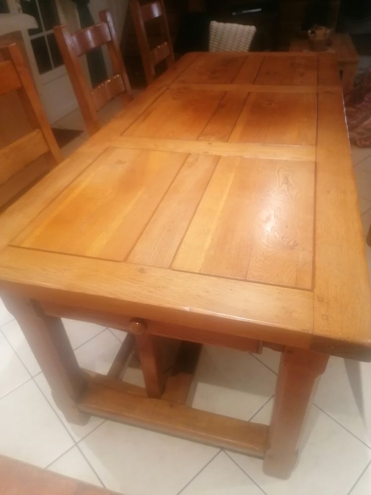 Table de ferme et chaises 900 Nouvion (80)