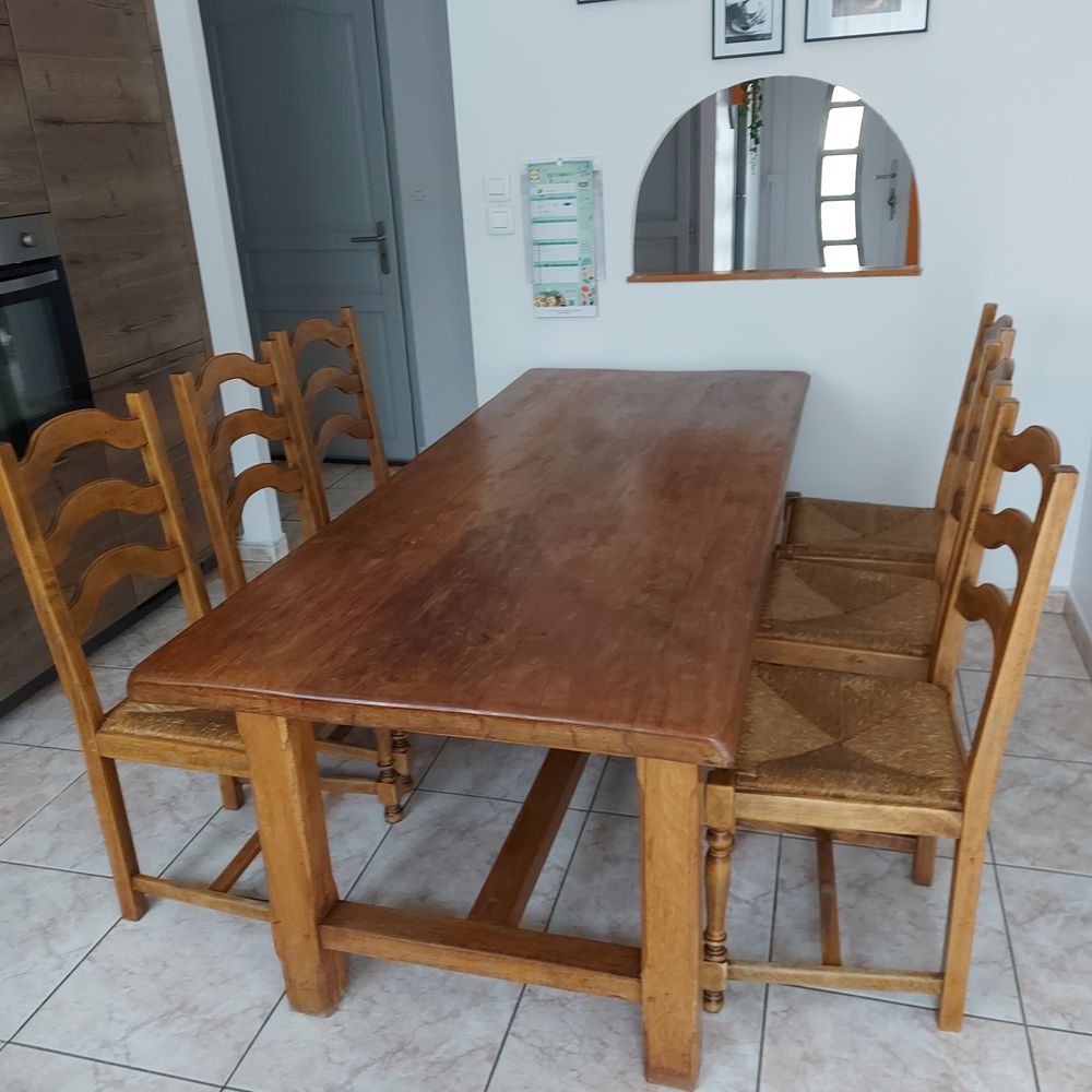 table de ferme plus 6 chaises 450 Metz (57)