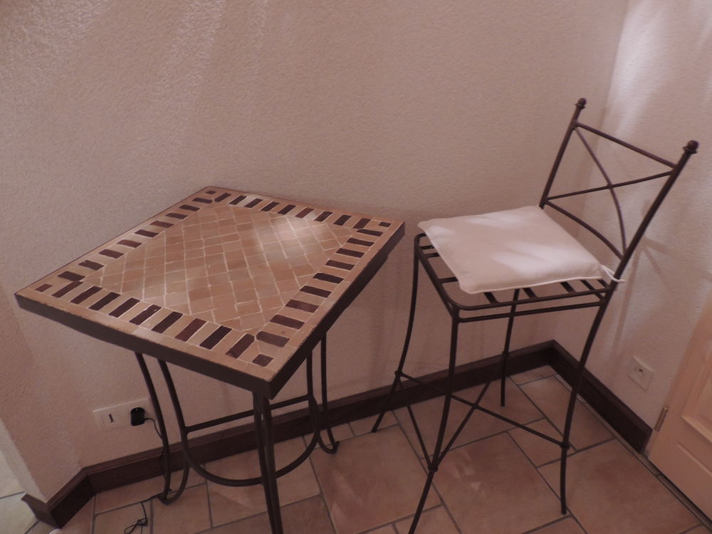 table en fer forgé avec chaise et ensemble 80 Landevieille (85)
