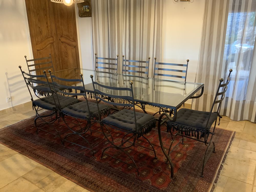 Table fer forge et verre et 8 chaises 800 Bonifacio (20)