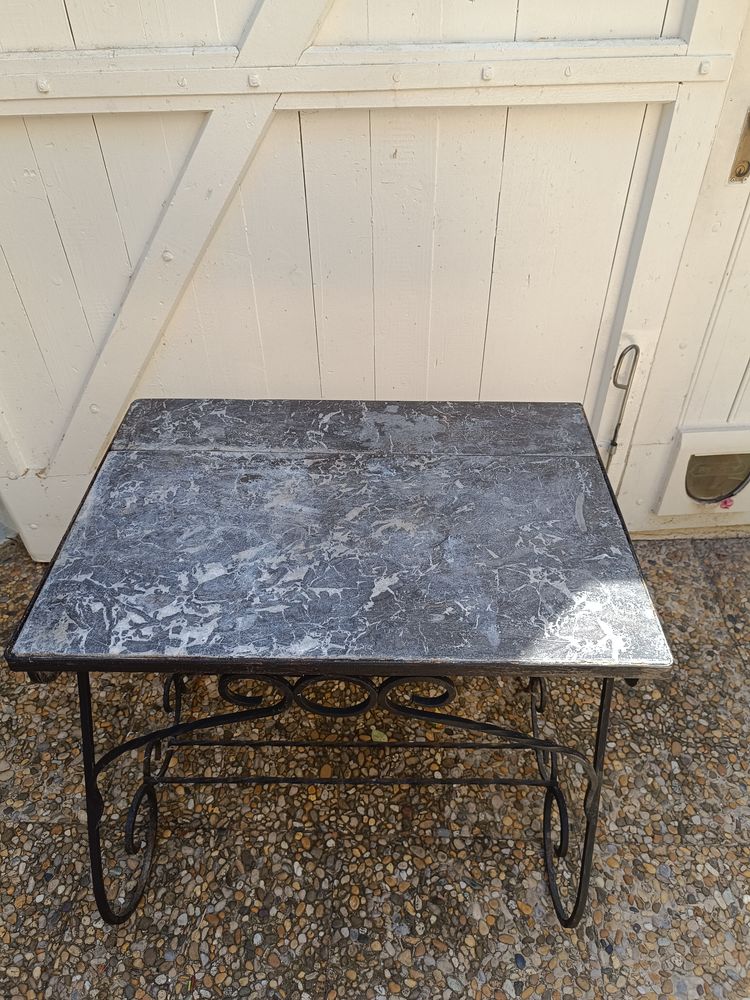 TABLE EN FER FORGE 25 Valence (26)